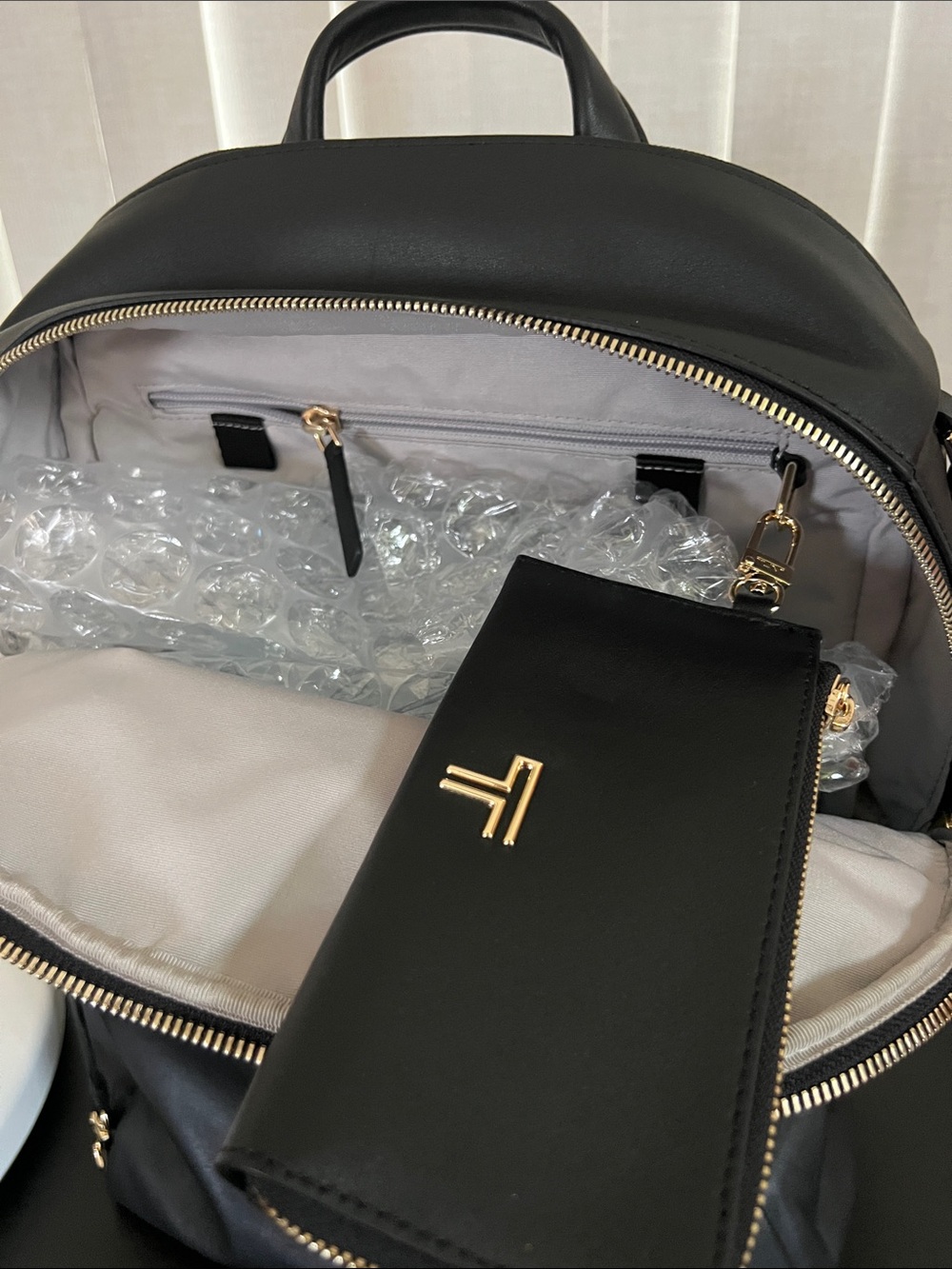 TUMI
Voyageur Holland Backpack NEW - Picture 10 of 13